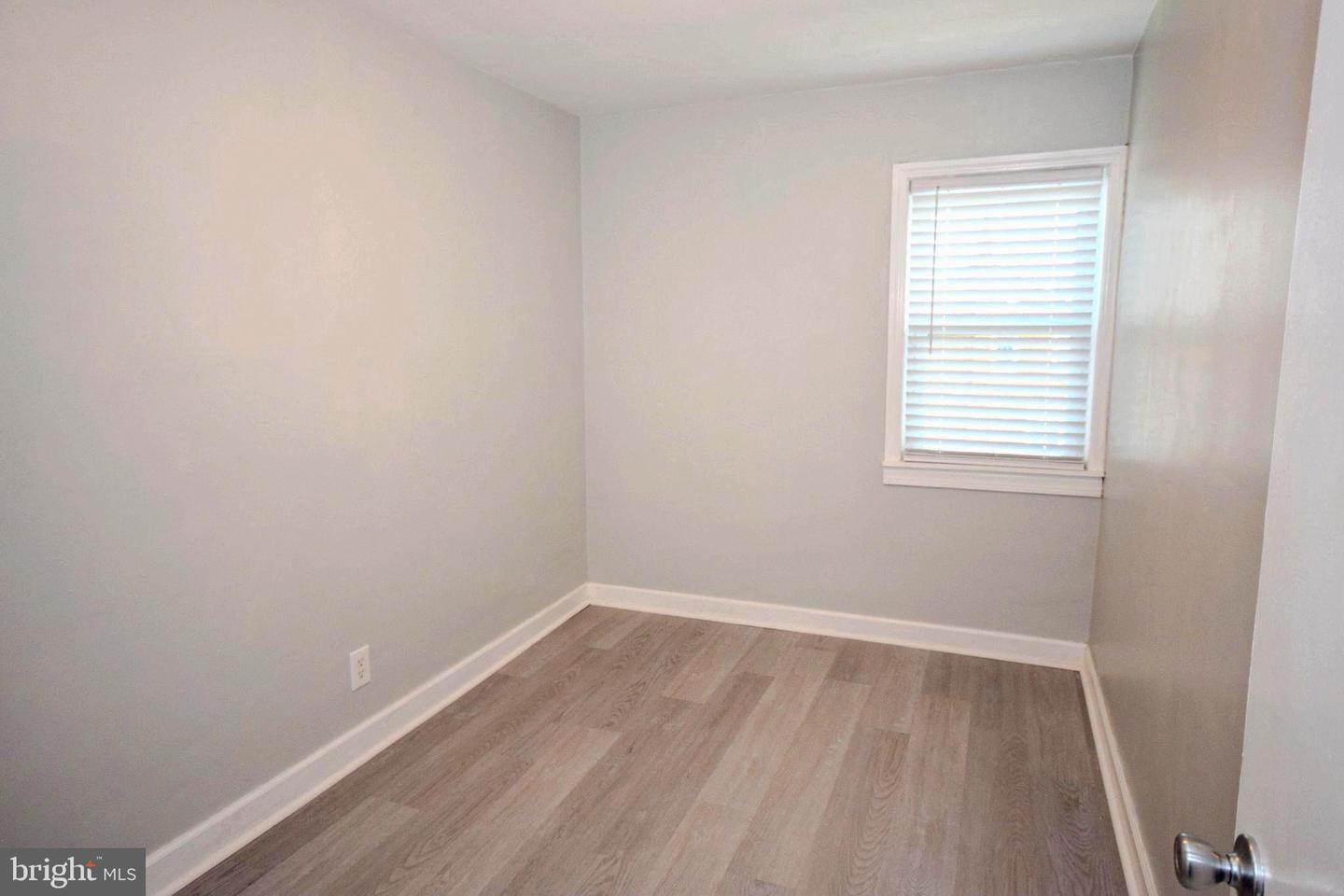 680 Clymer Ln Property Photo 22