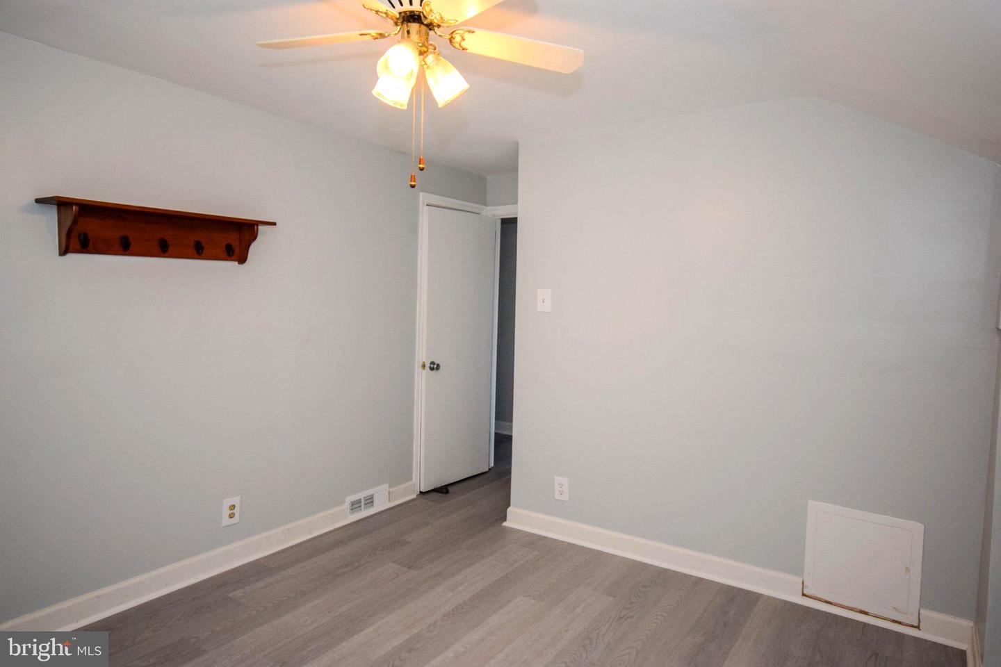 680 Clymer Ln Property Photo 25
