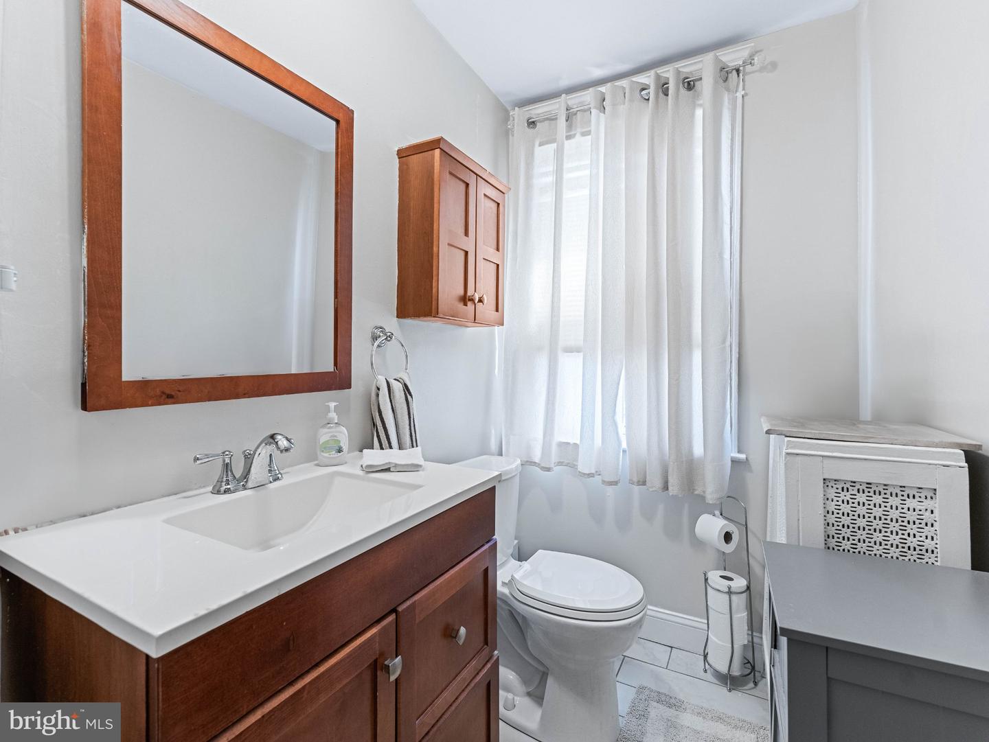 257 Long Ln Property Photo 17