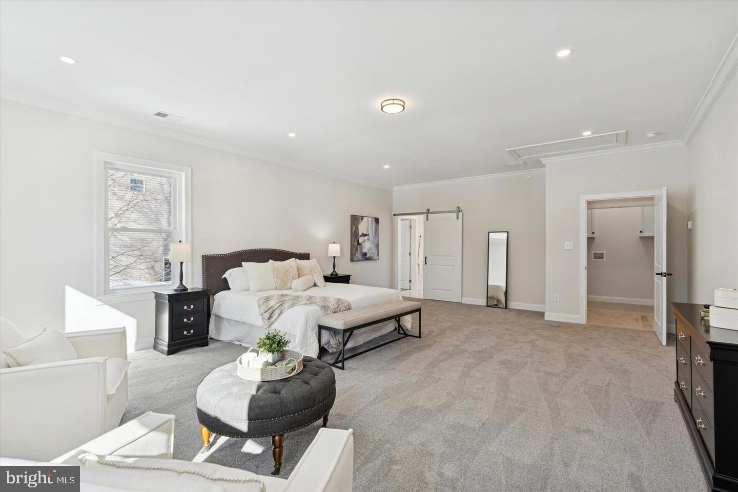 PADE2124396 Property Photo 19
