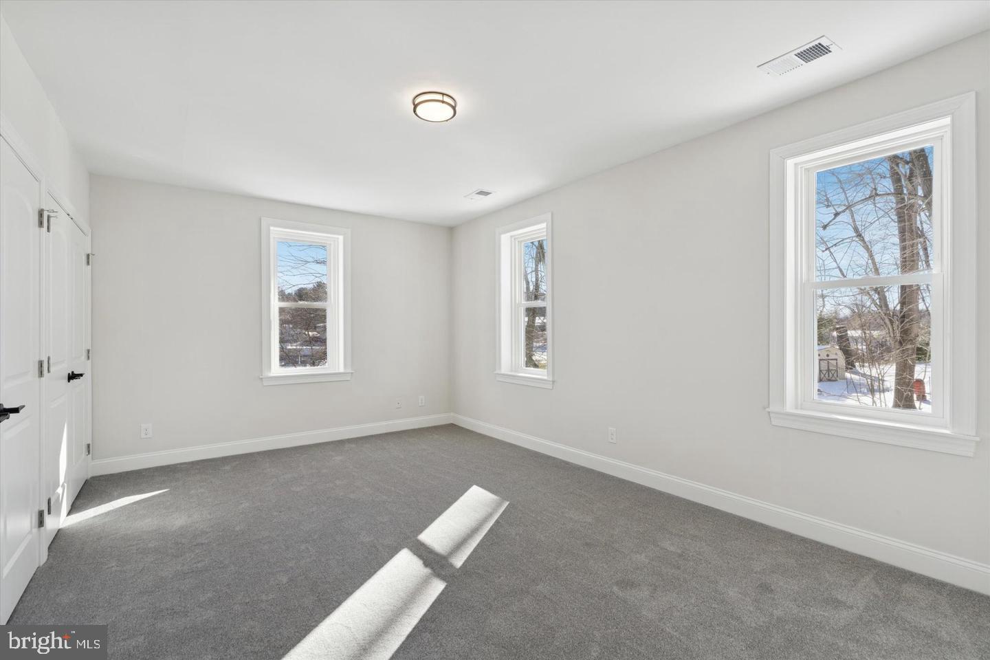 PADE2124396 Property Photo 27
