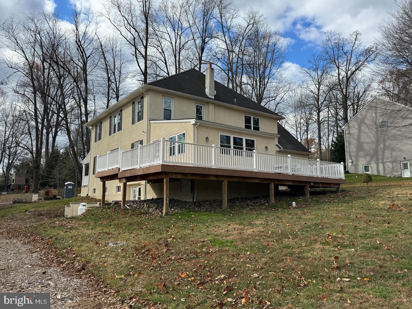 PADE2124396 Property Photo 33