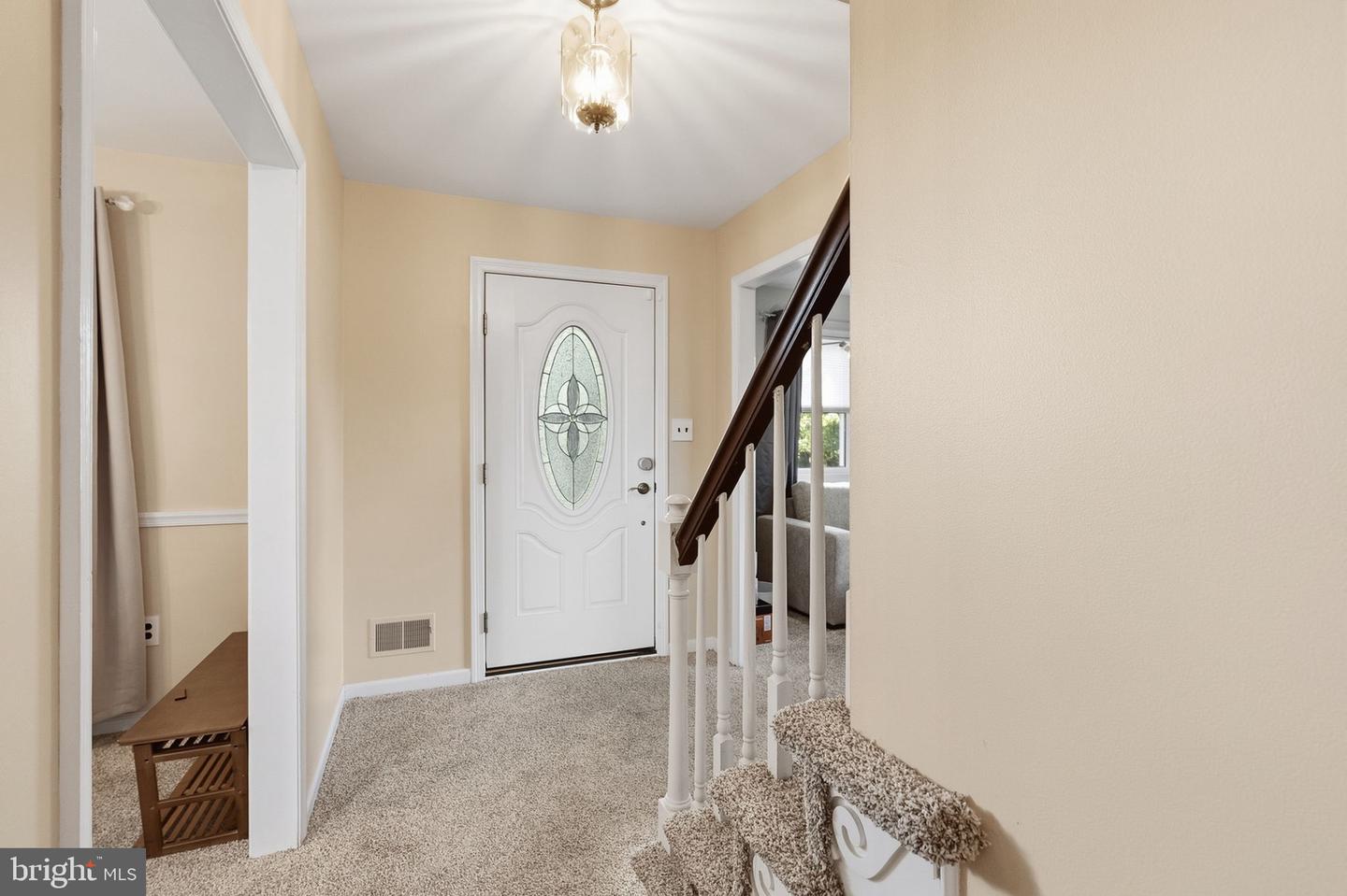 614 Highland Ter Property Photo 6