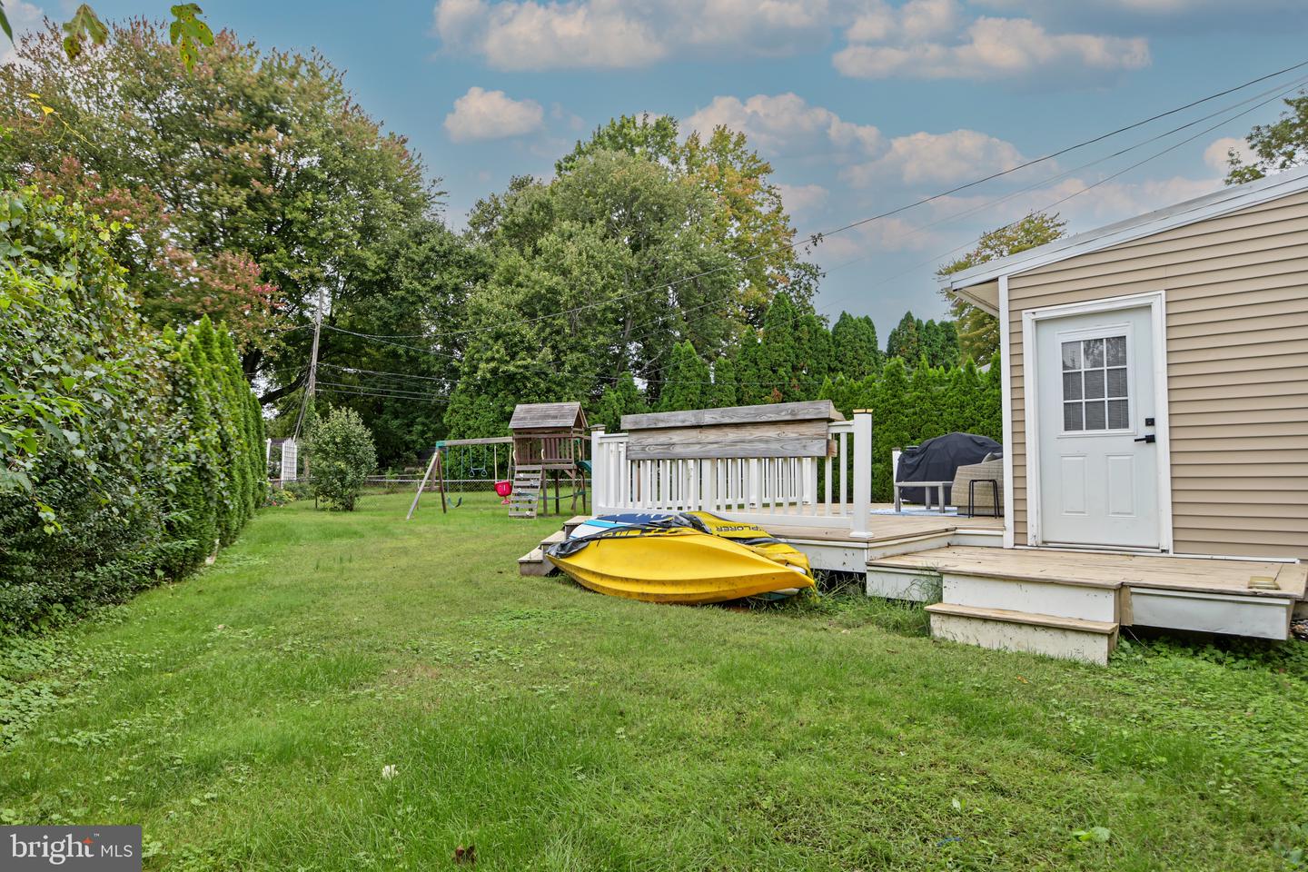 2232 E Helms Mnr Property Photo 32