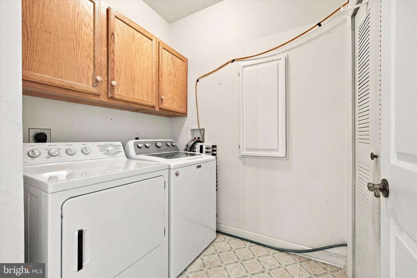 1467 Country Club Dr Property Photo 19