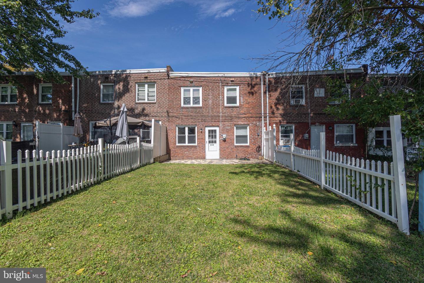 133 E Laughead Ave Property Photo 32