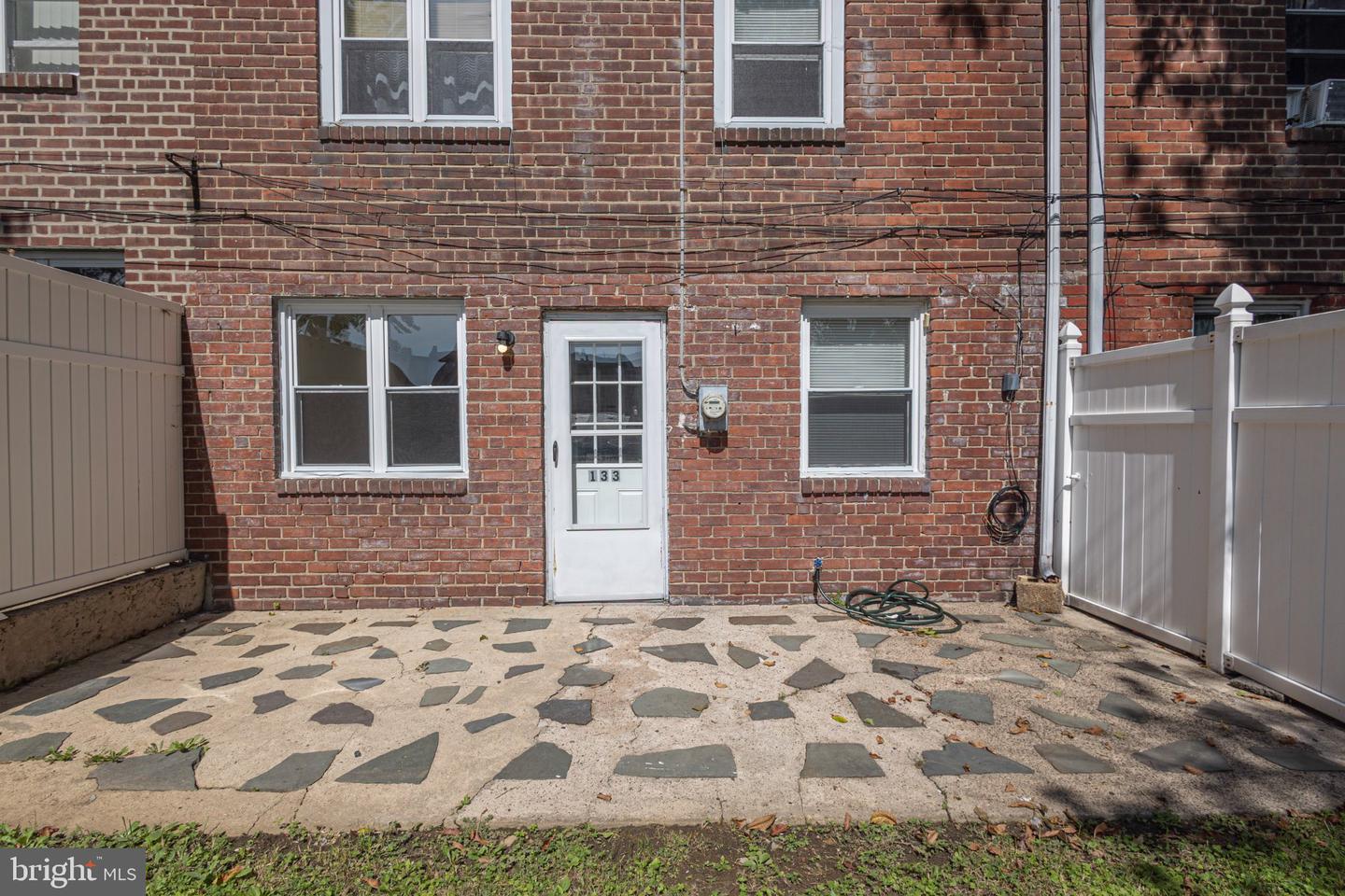 133 E Laughead Ave Property Photo 34