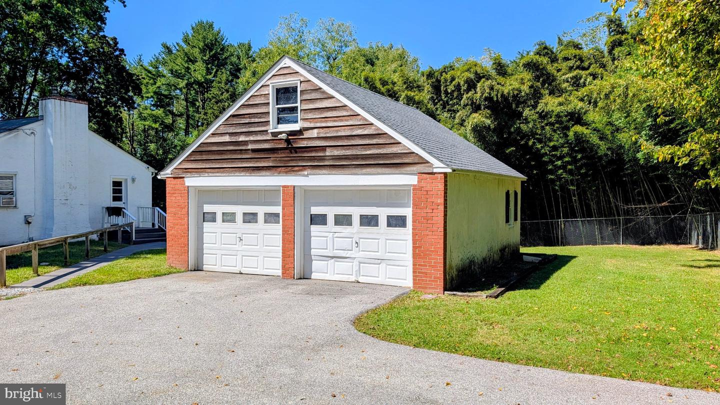 15 Locksley Rd Property Photo 5