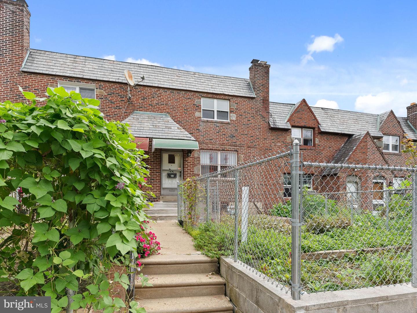 313 Wiltshire Rd Property Photo 3
