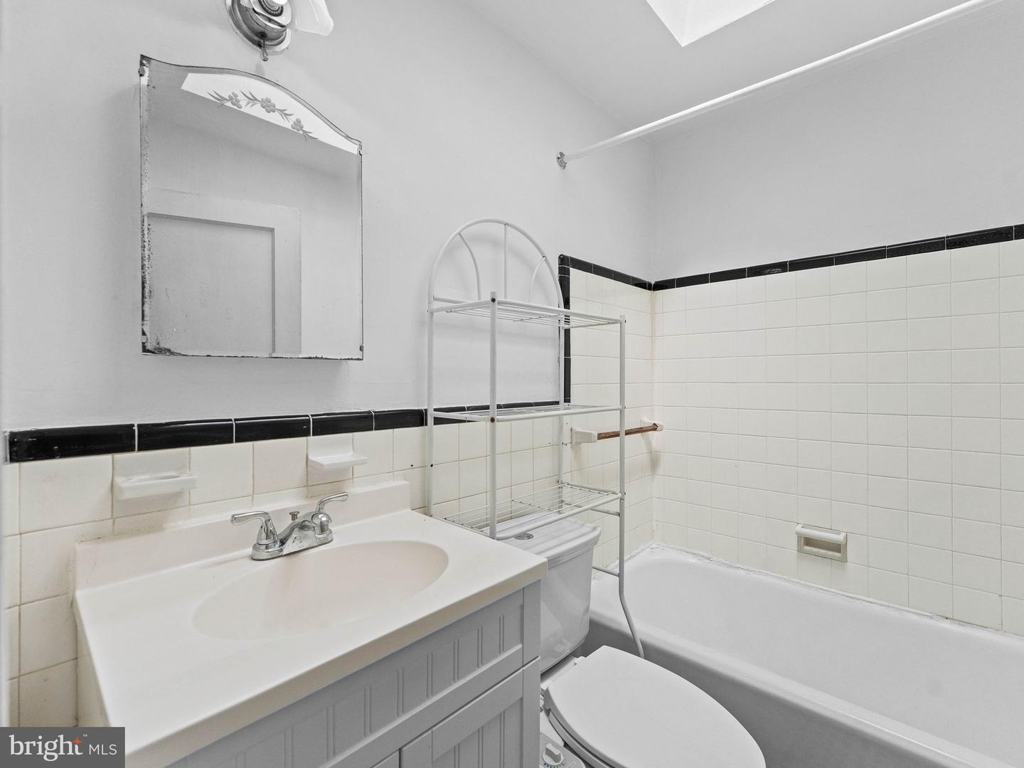 313 Wiltshire Rd Property Photo 22
