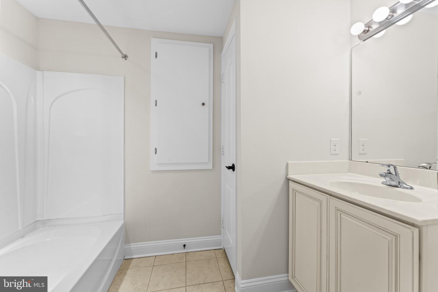 3172 Woods Edge Dr Property Photo 20