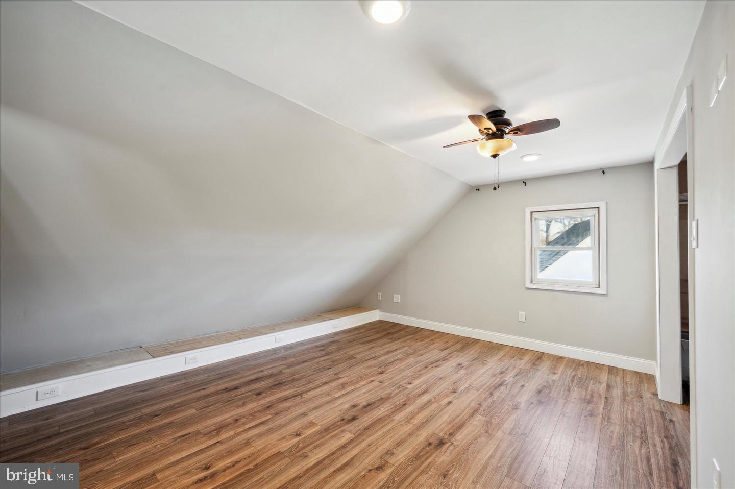 17 Spring St Property Photo 16