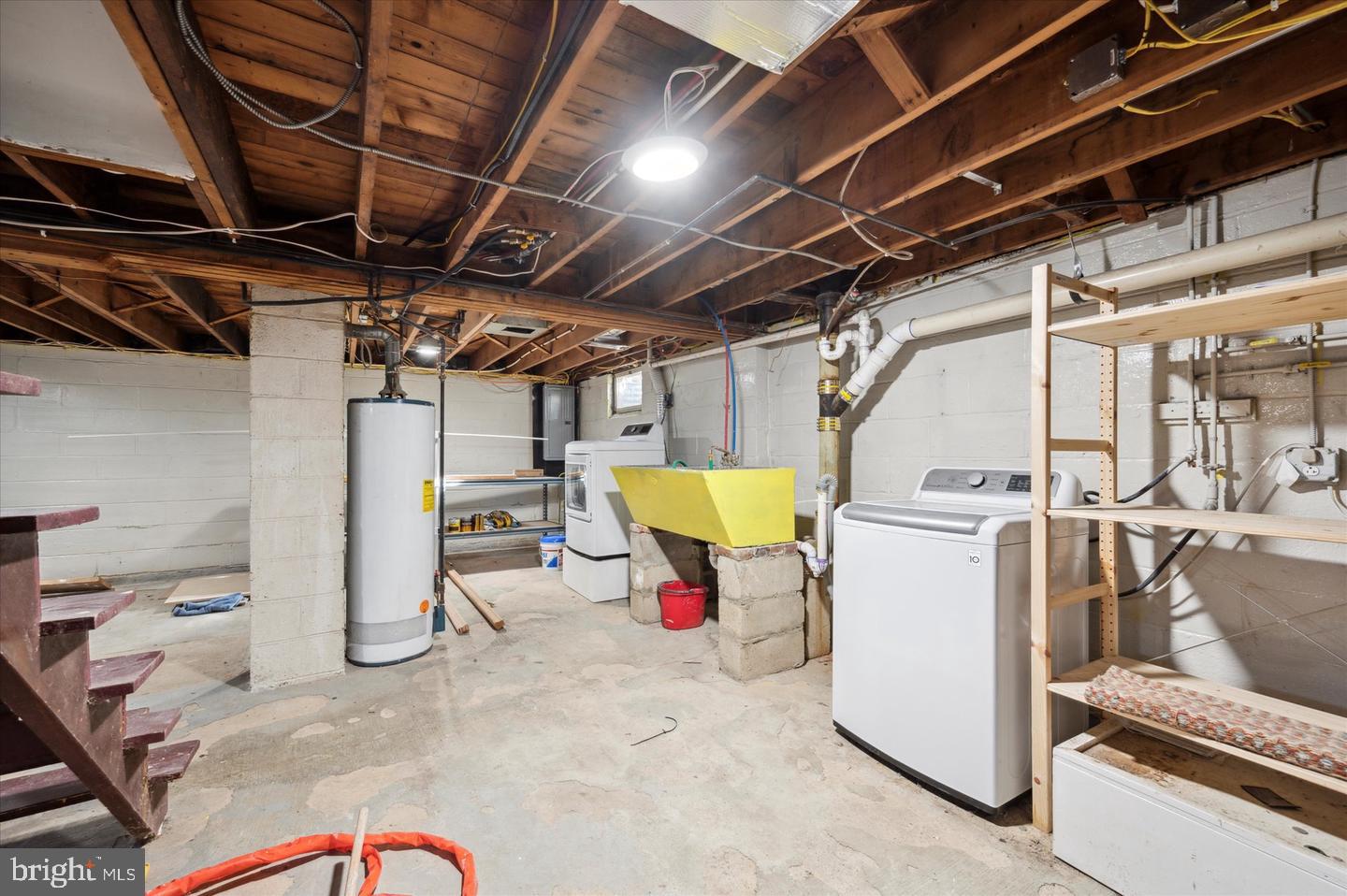 17 Spring St Property Photo 21