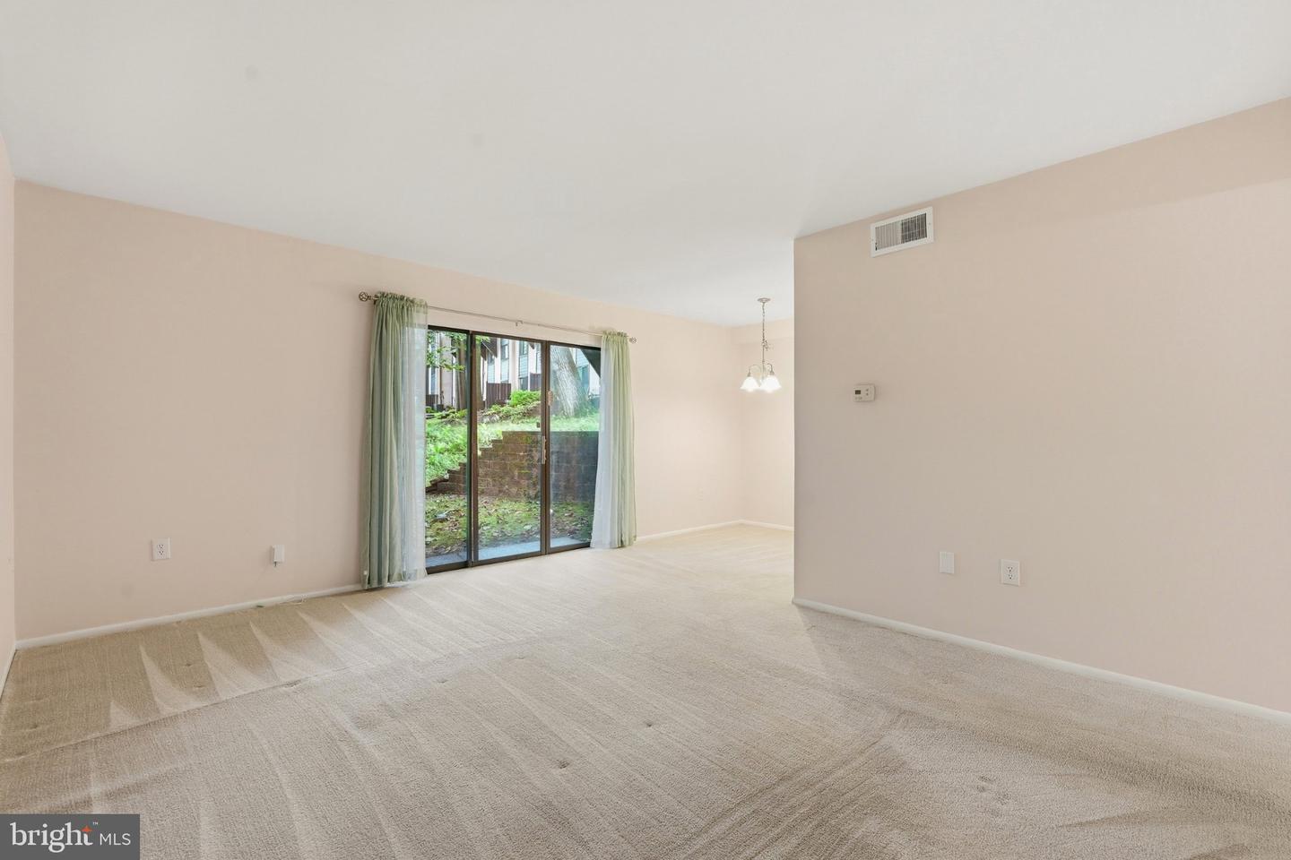 307 Painters Xing Property Photo 3