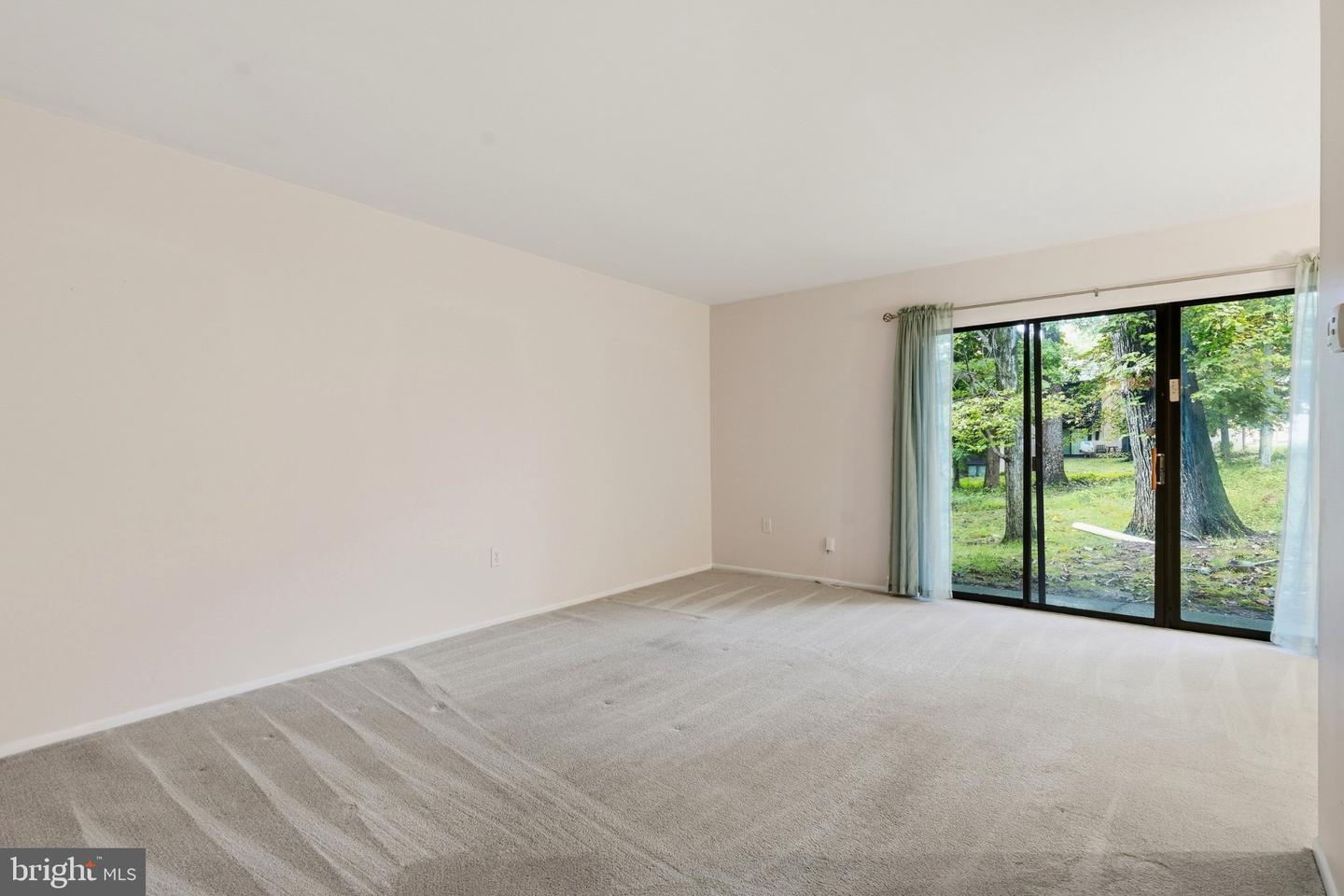 307 Painters Xing Property Photo 4