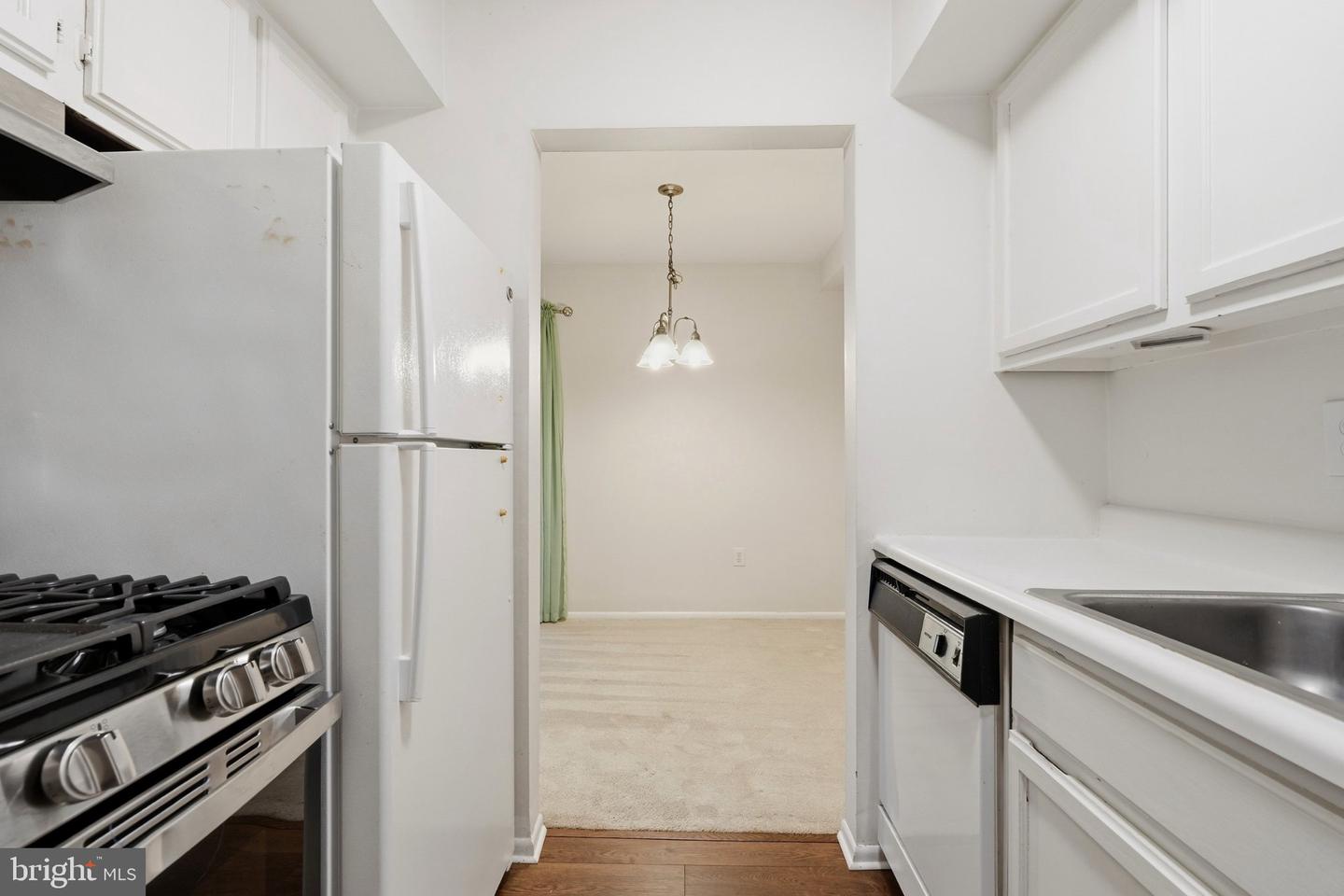 307 Painters Xing Property Photo 12