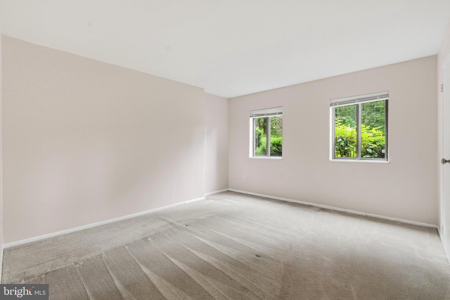 307 Painters Xing Property Photo 14