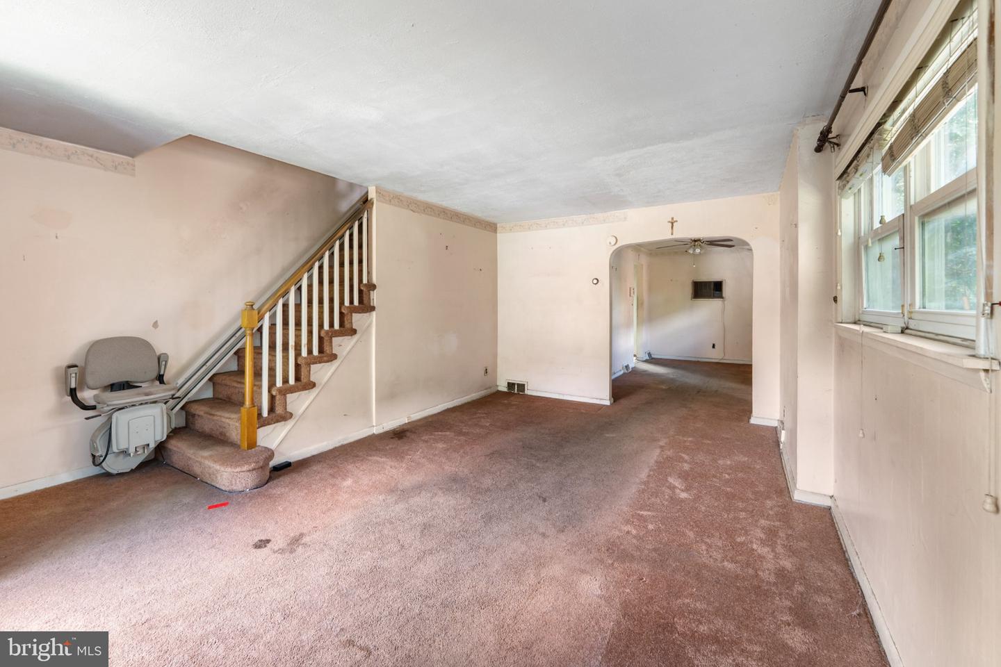 112 Felton Ave Property Photo 3