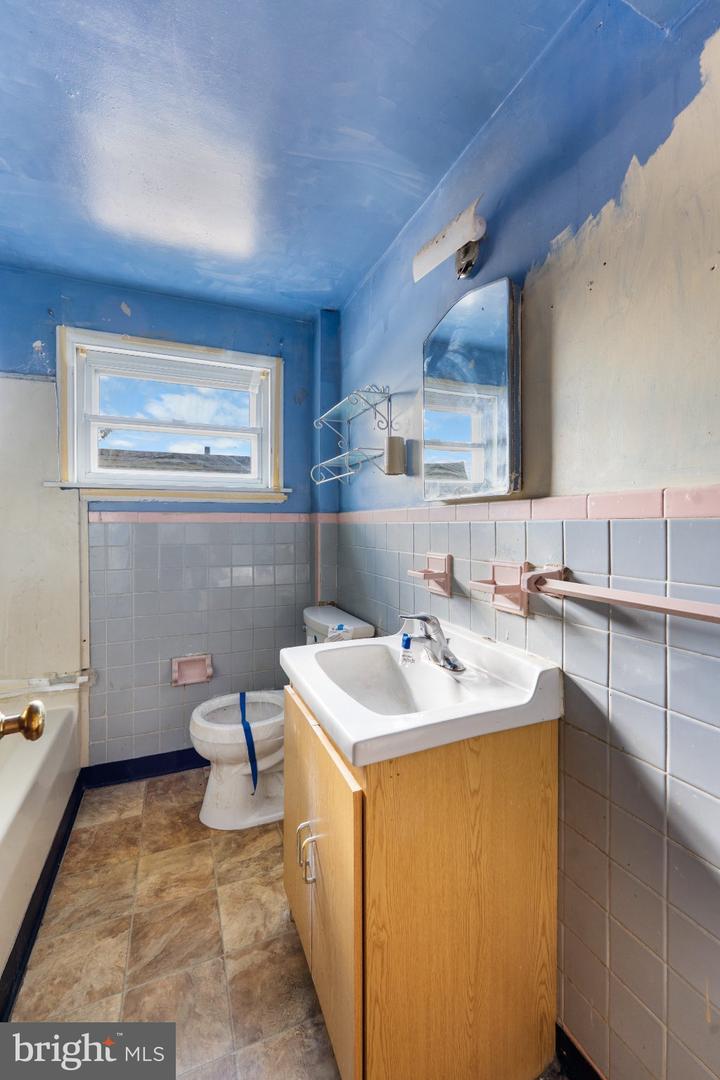 112 Felton Ave Property Photo 13