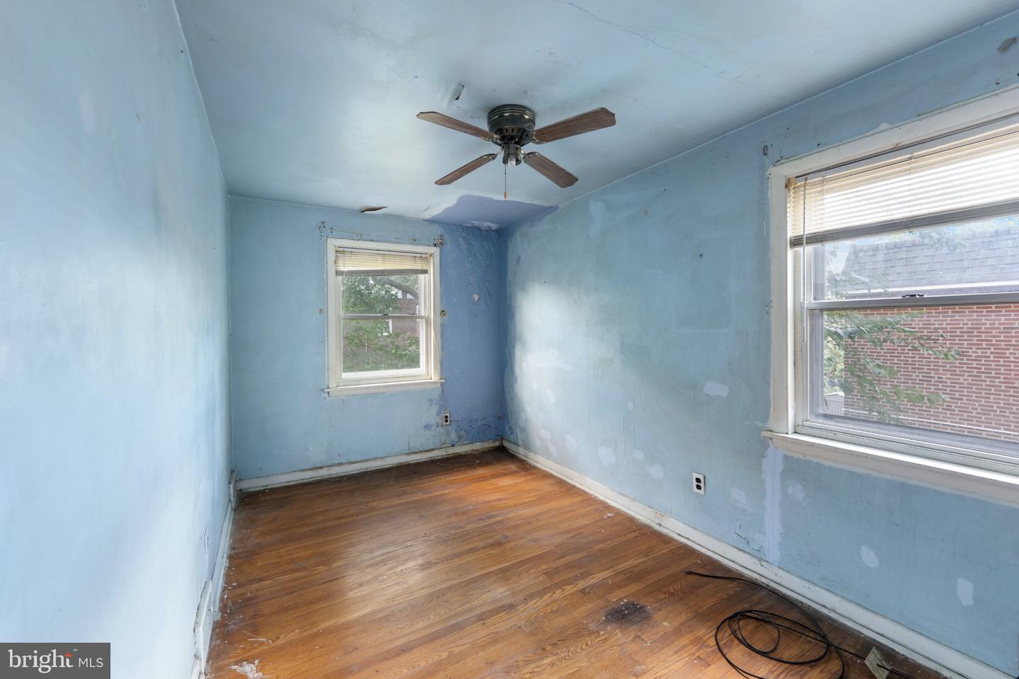 112 Felton Ave Property Photo 16