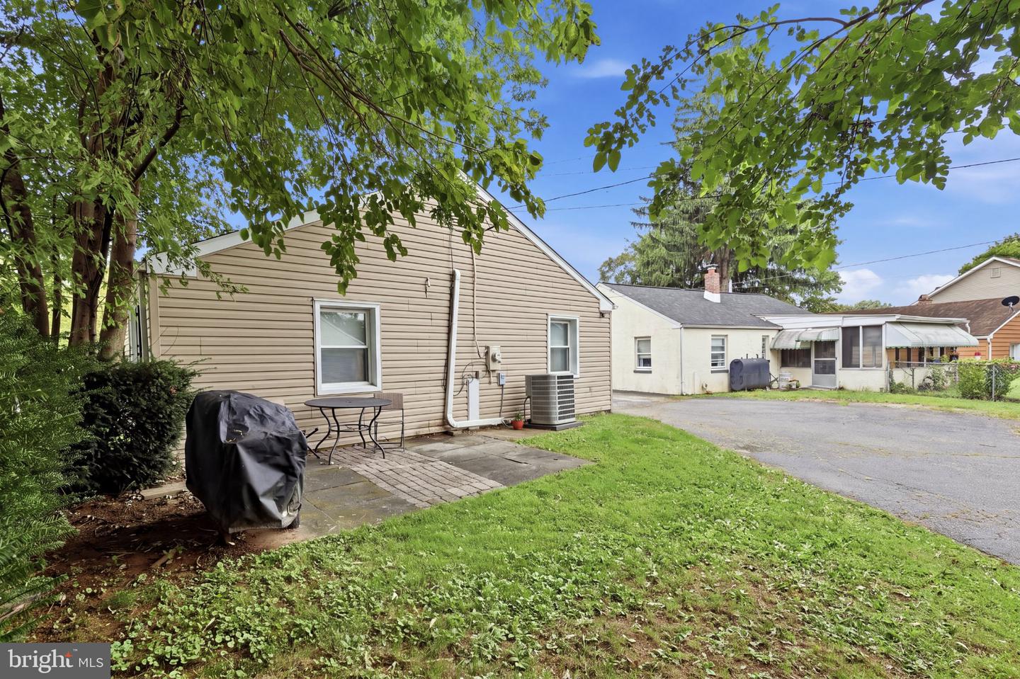 6 Pancoast Ave Property Photo 17