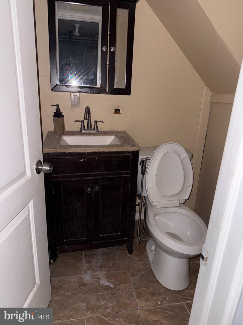 7060 Ruskin Ln Property Photo 26