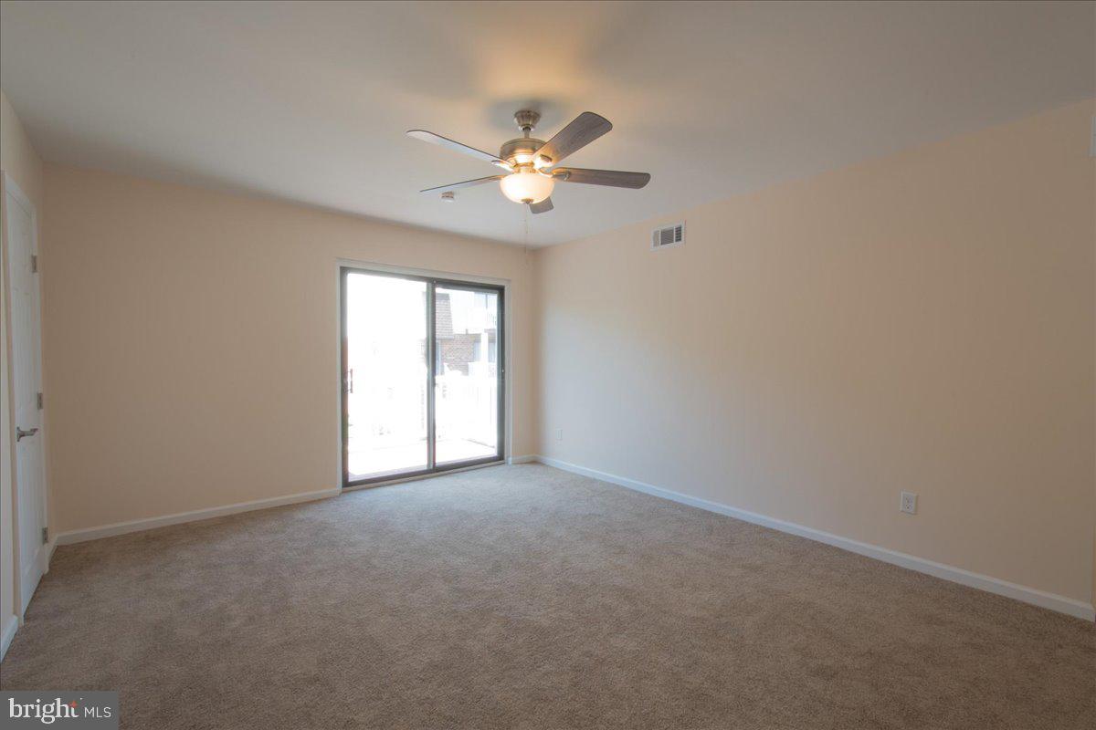 7126 Hilltop Dr #90 Property Photo 6