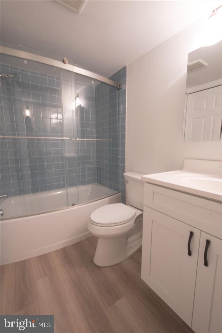 7126 Hilltop Dr #90 Property Photo 22