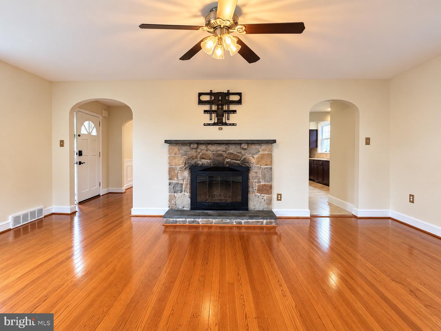 2516 Avon Rd Property Photo 4