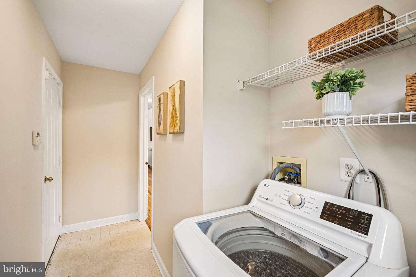 608 Lilac Way Property Photo 28