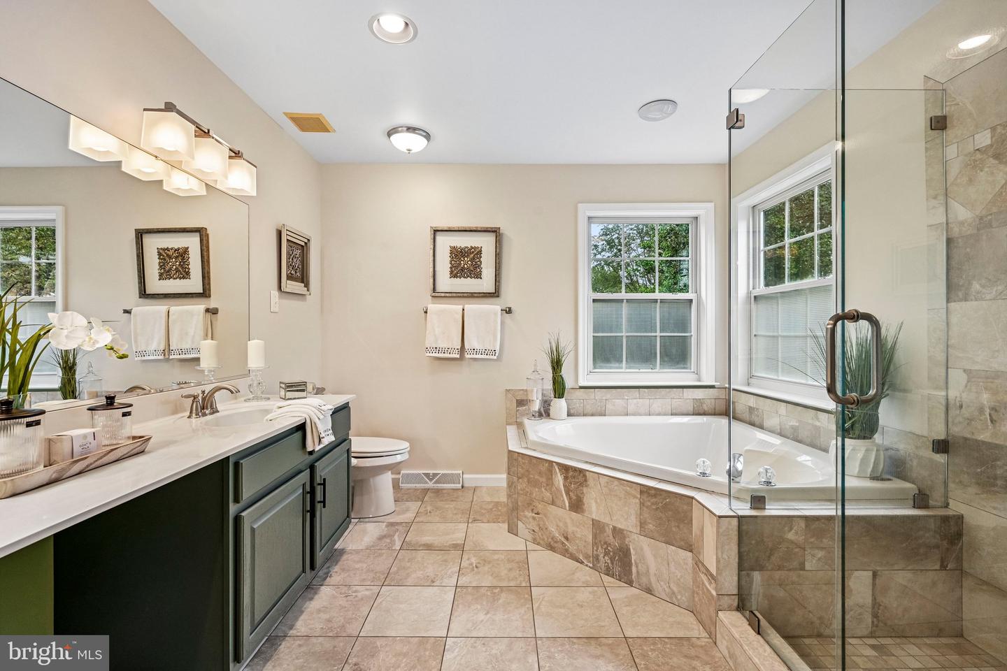608 Lilac Way Property Photo 32