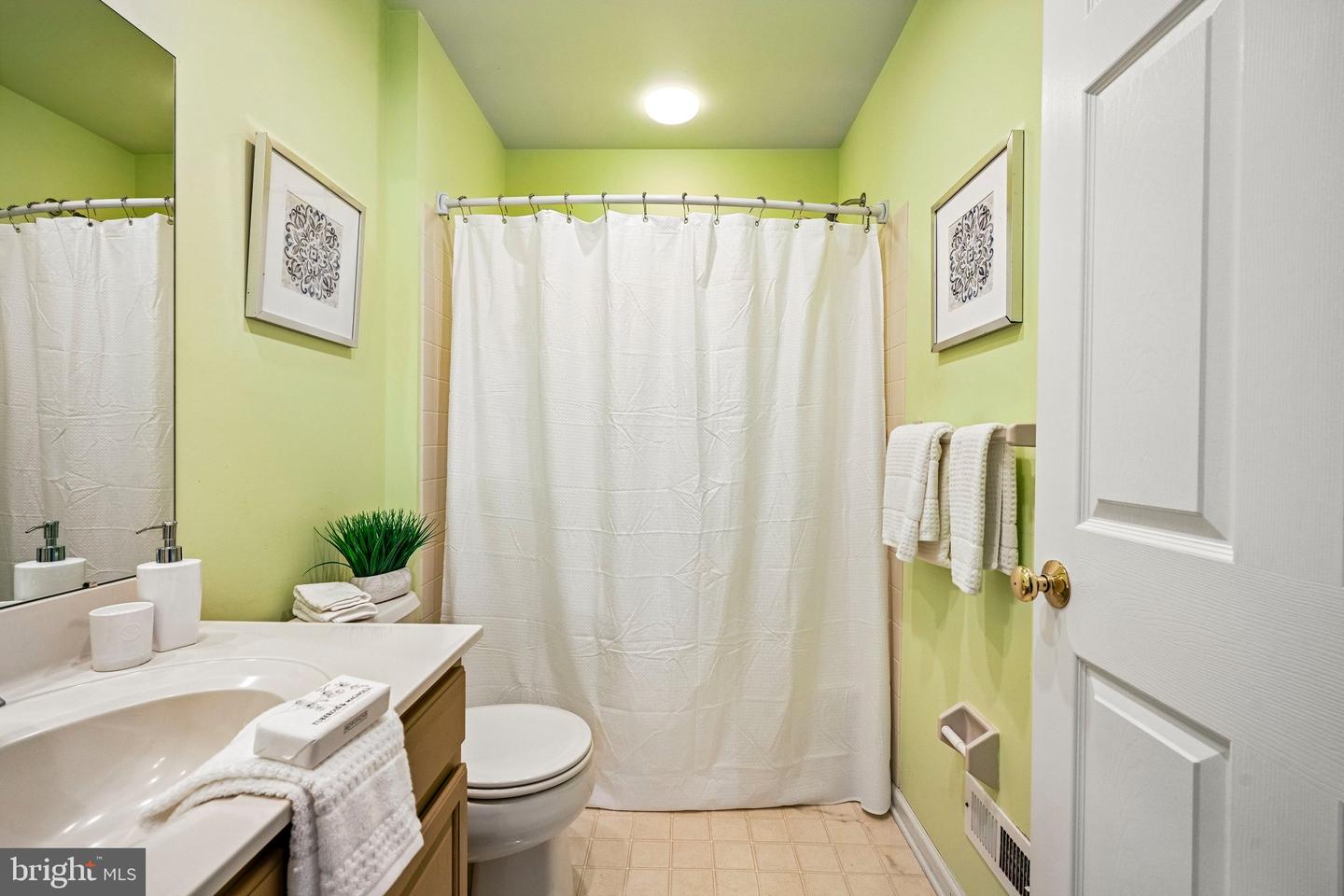 608 Lilac Way Property Photo 46