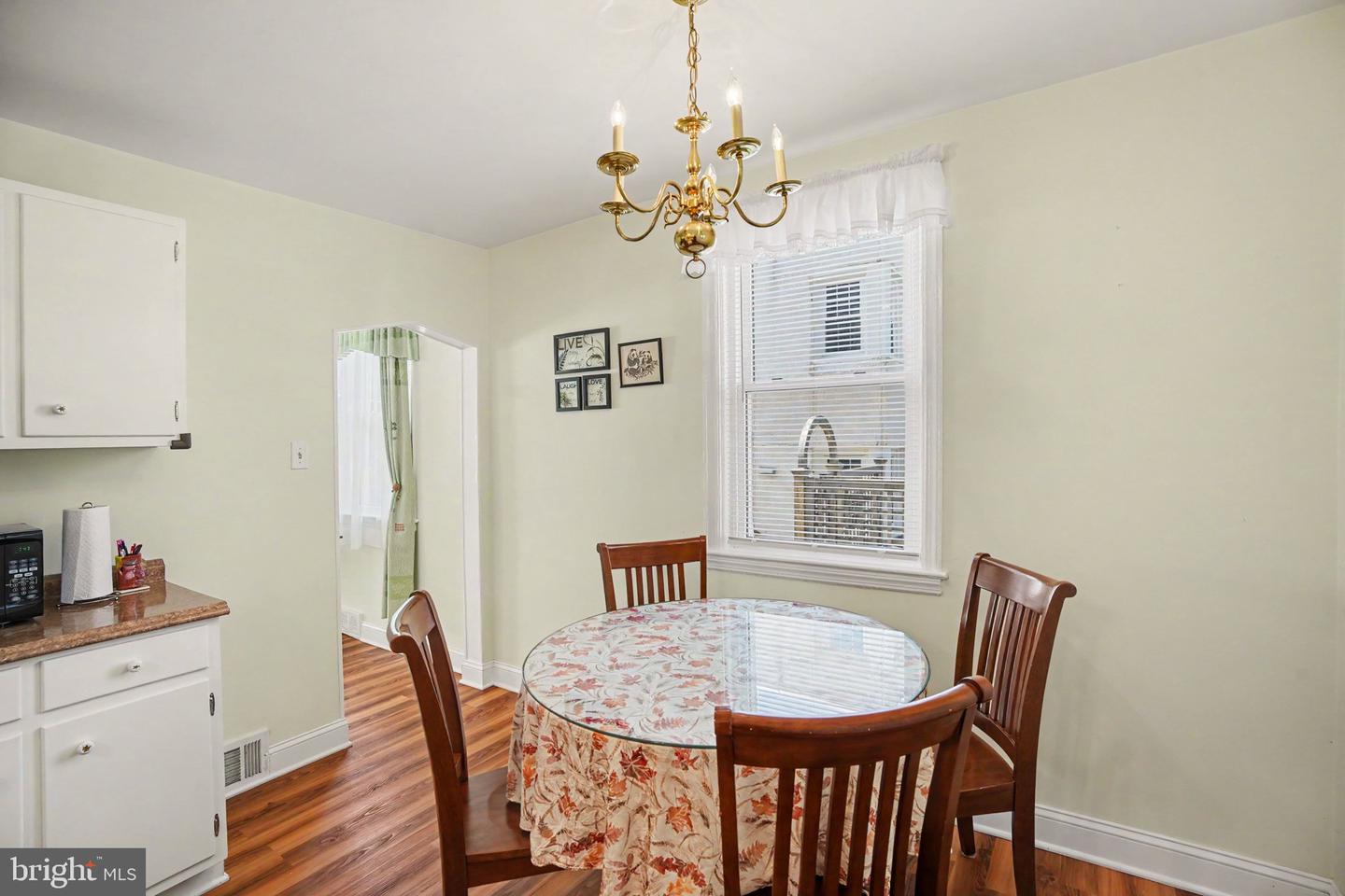 230 Williams Rd Property Photo 8