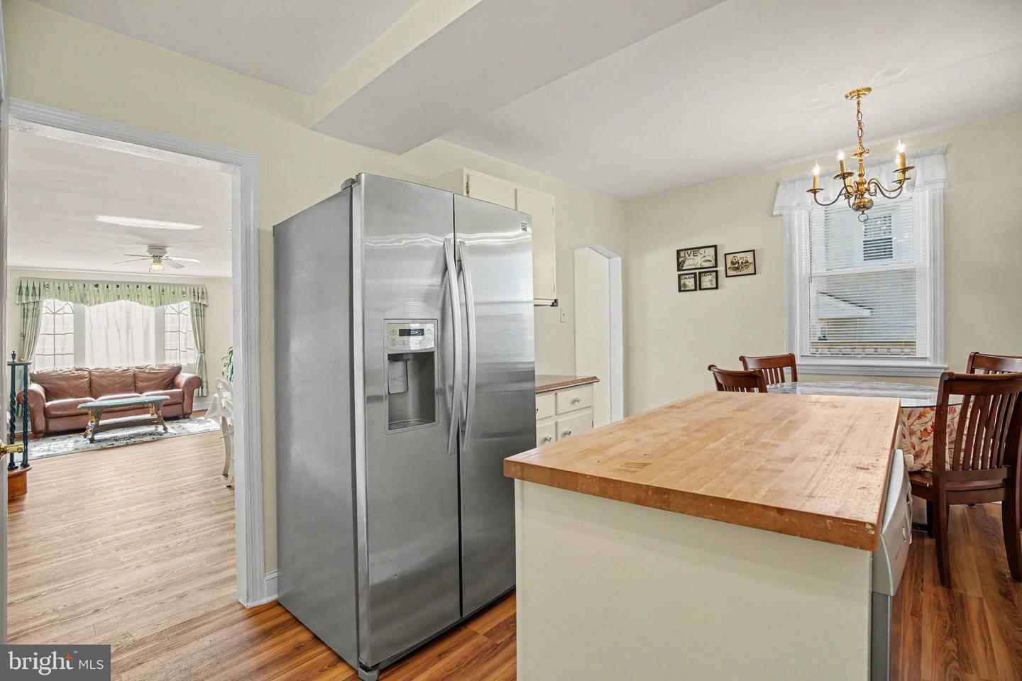 230 Williams Rd Property Photo 10