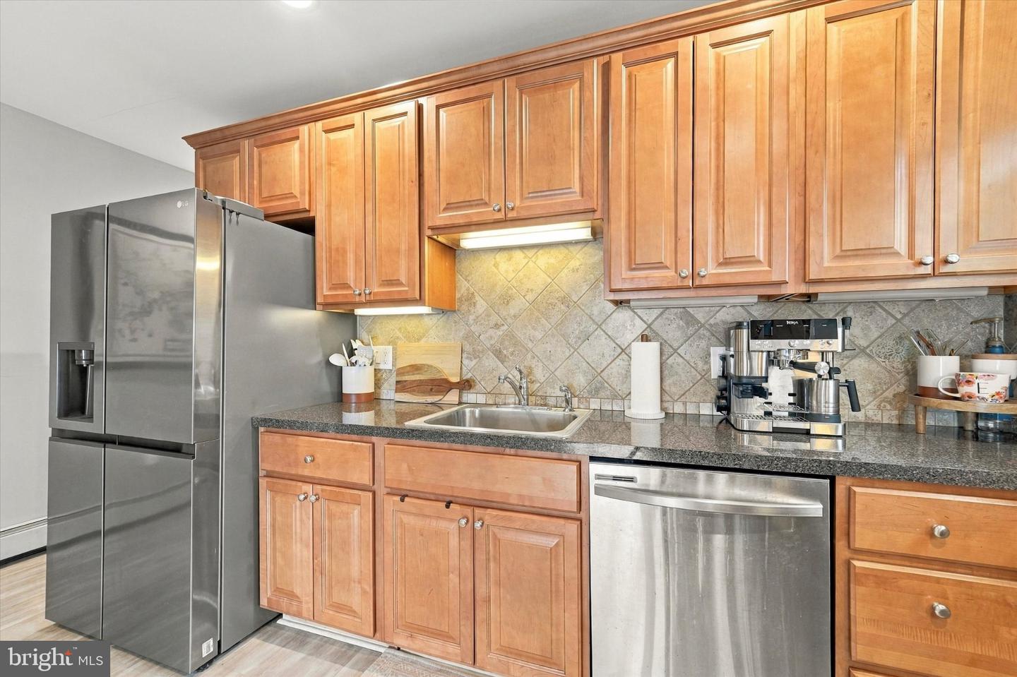 504 Urban Ave Property Photo 11