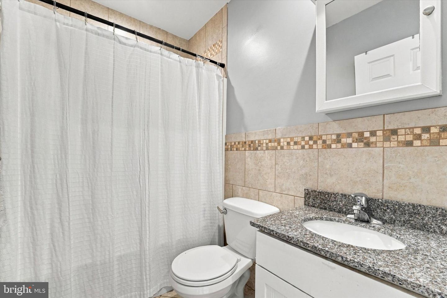 504 Urban Ave Property Photo 17