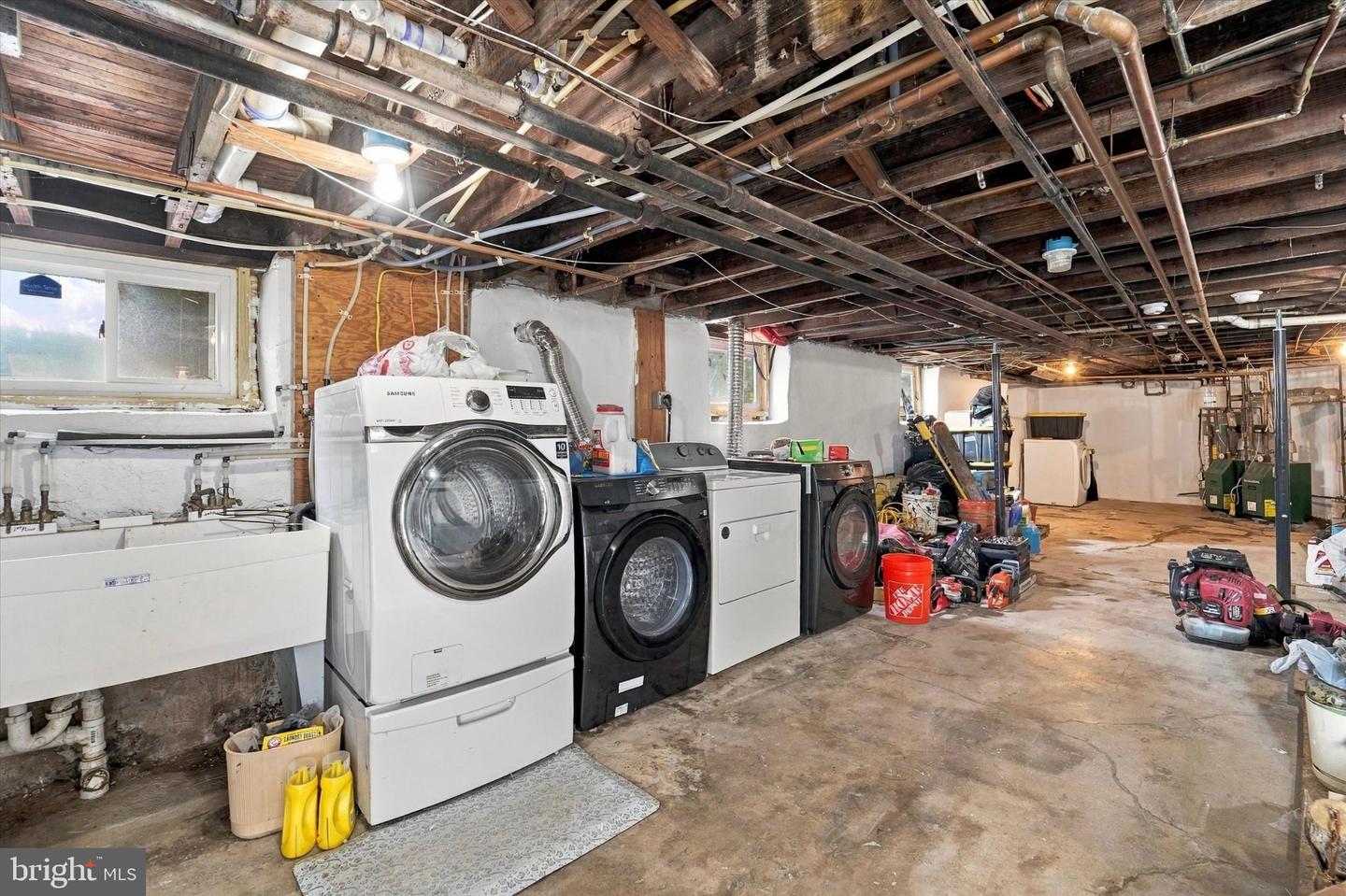 504 Urban Ave Property Photo 34