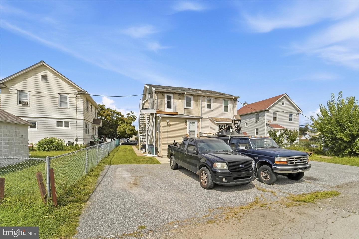 504 Urban Ave Property Photo 35