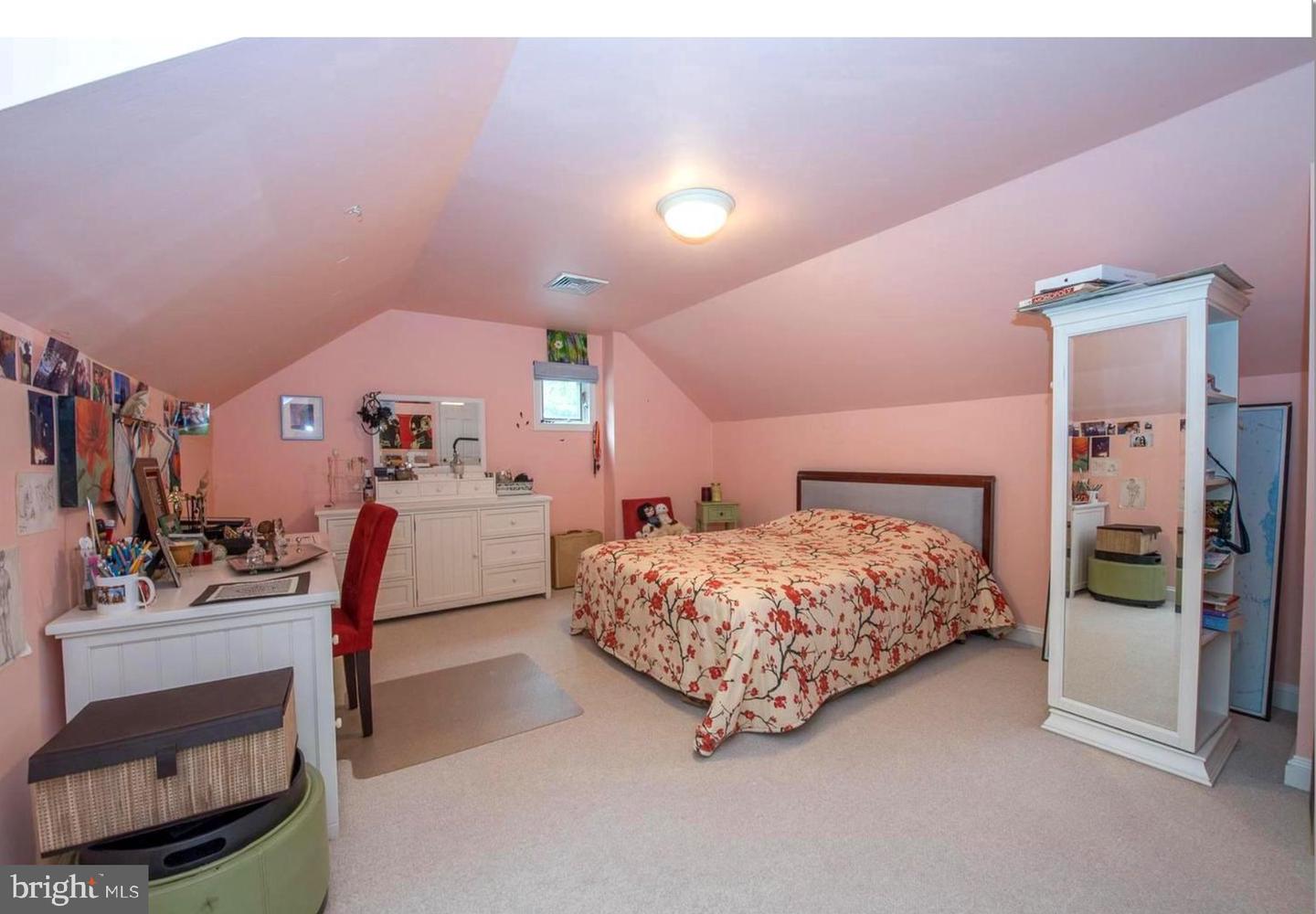 205 Spruce Tree Rd Property Photo 15