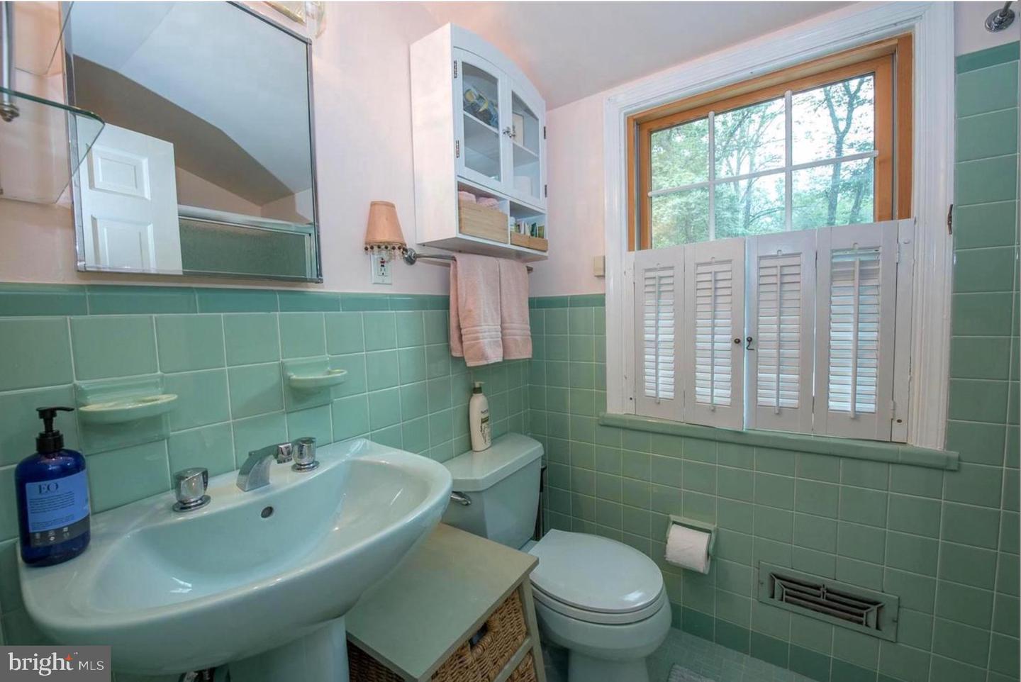 205 Spruce Tree Rd Property Photo 17