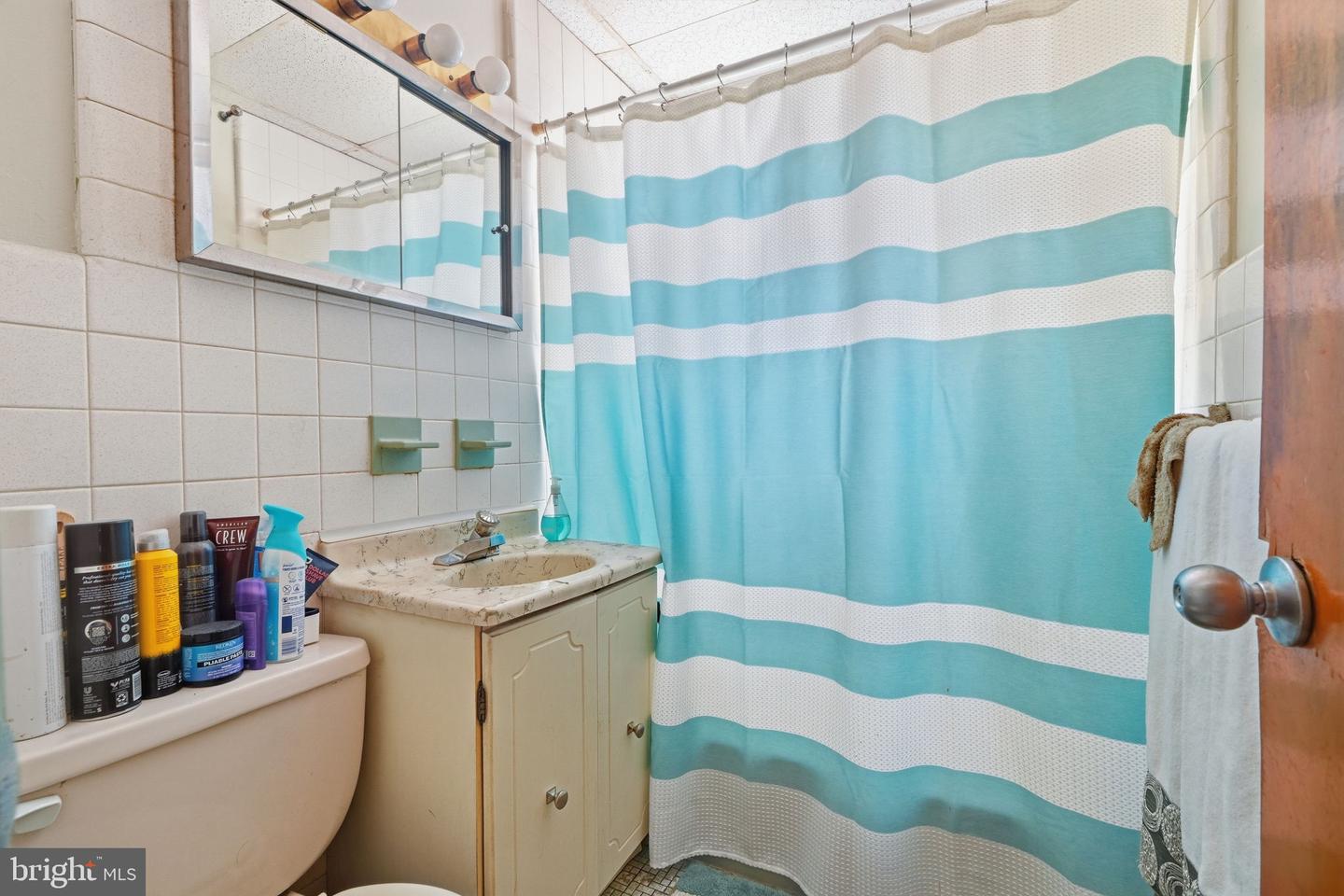 4012 Plumstead Ave Property Photo 14
