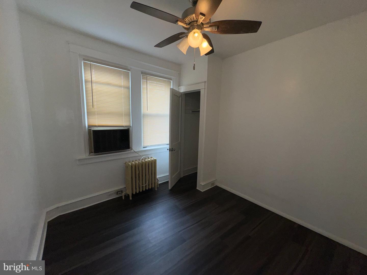 98 Lamport Rd #2 Property Photo 6