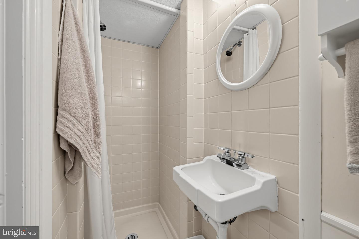 58 Upland Rd Property Photo 32