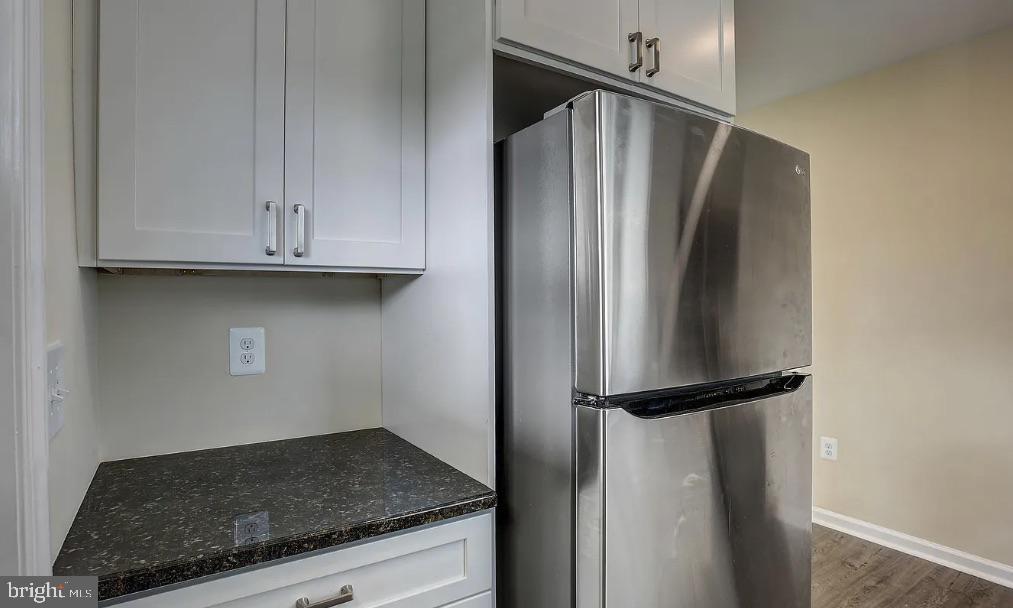 3950 Mary St Property Photo 14