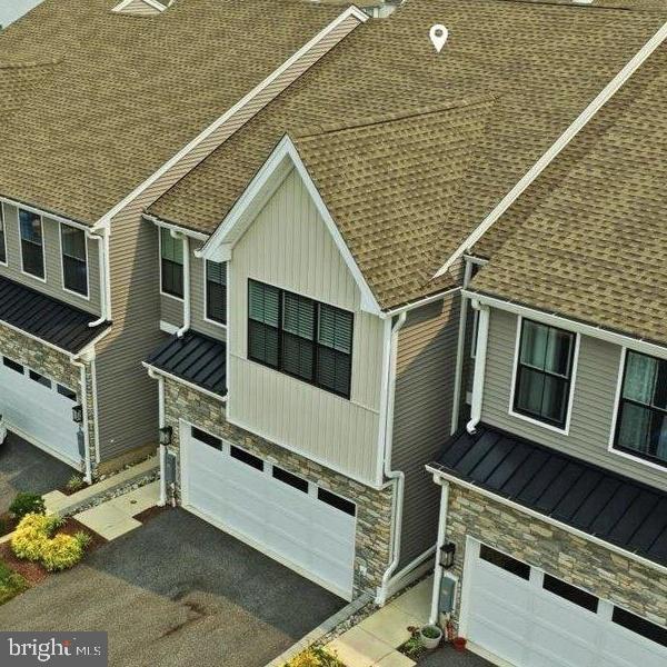 306 Segel Dr Property Photo 1
