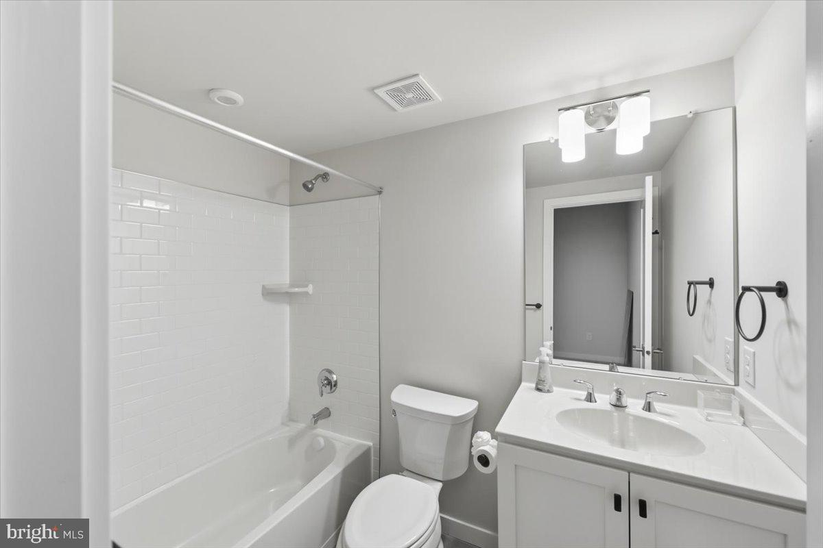 306 Segel Dr Property Photo 28