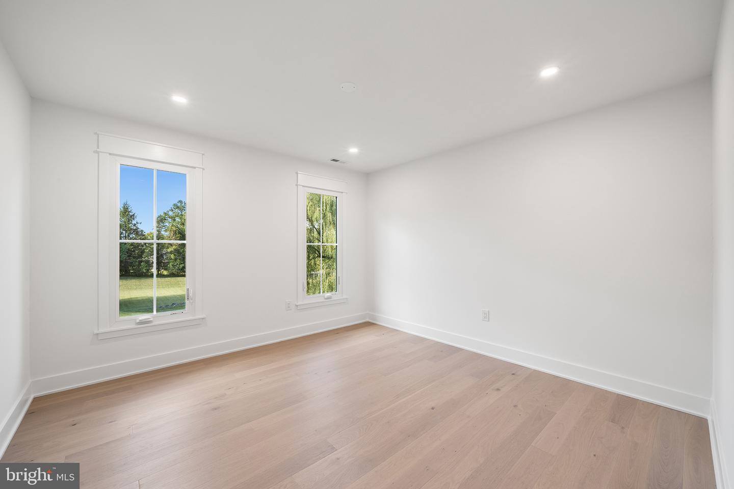 1 Glen Meadow Dr Property Photo 46