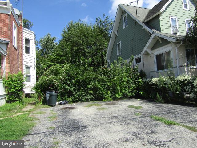 213 Melrose Ave Property Photo 4