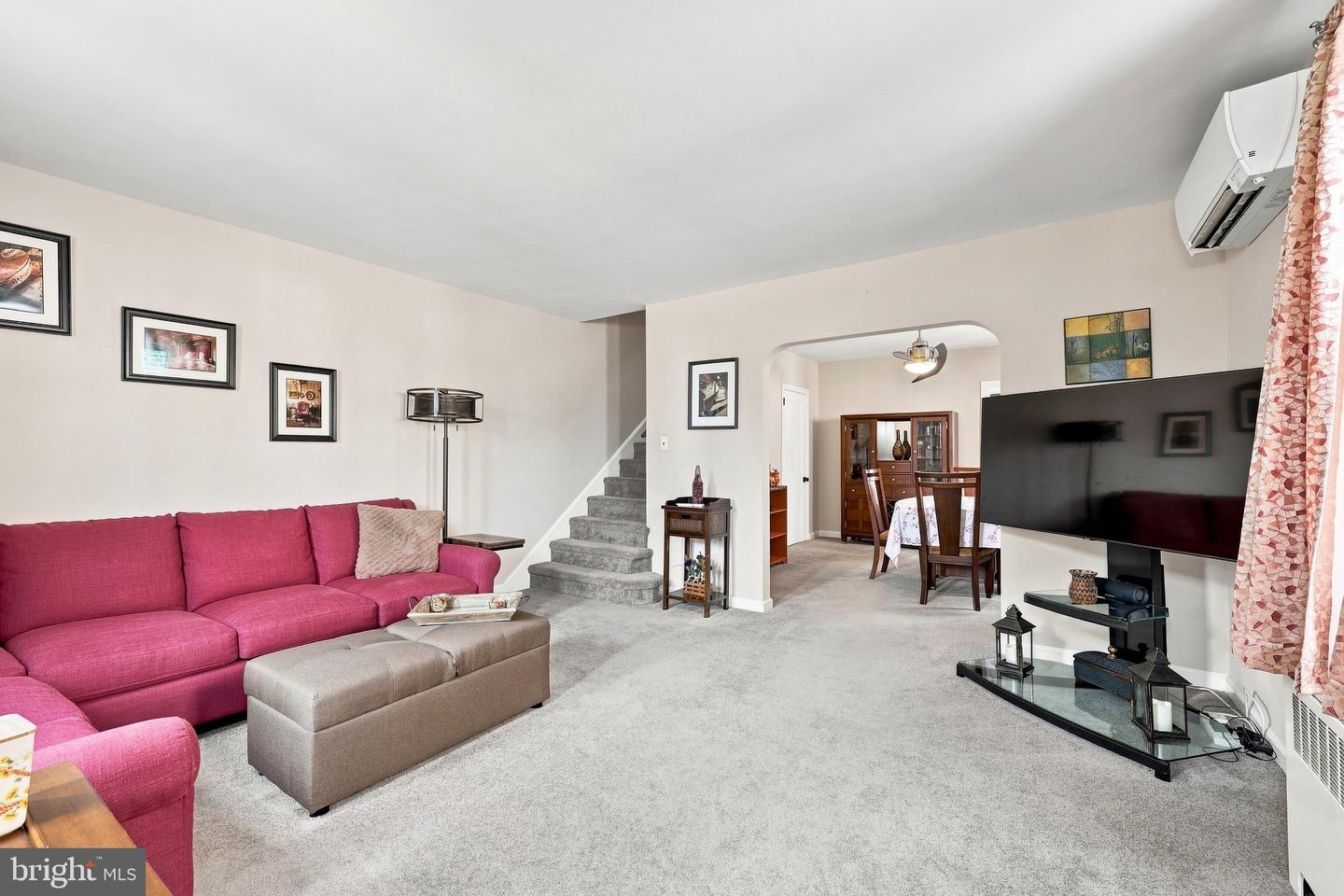223 Swarthmore Ave Property Photo 3