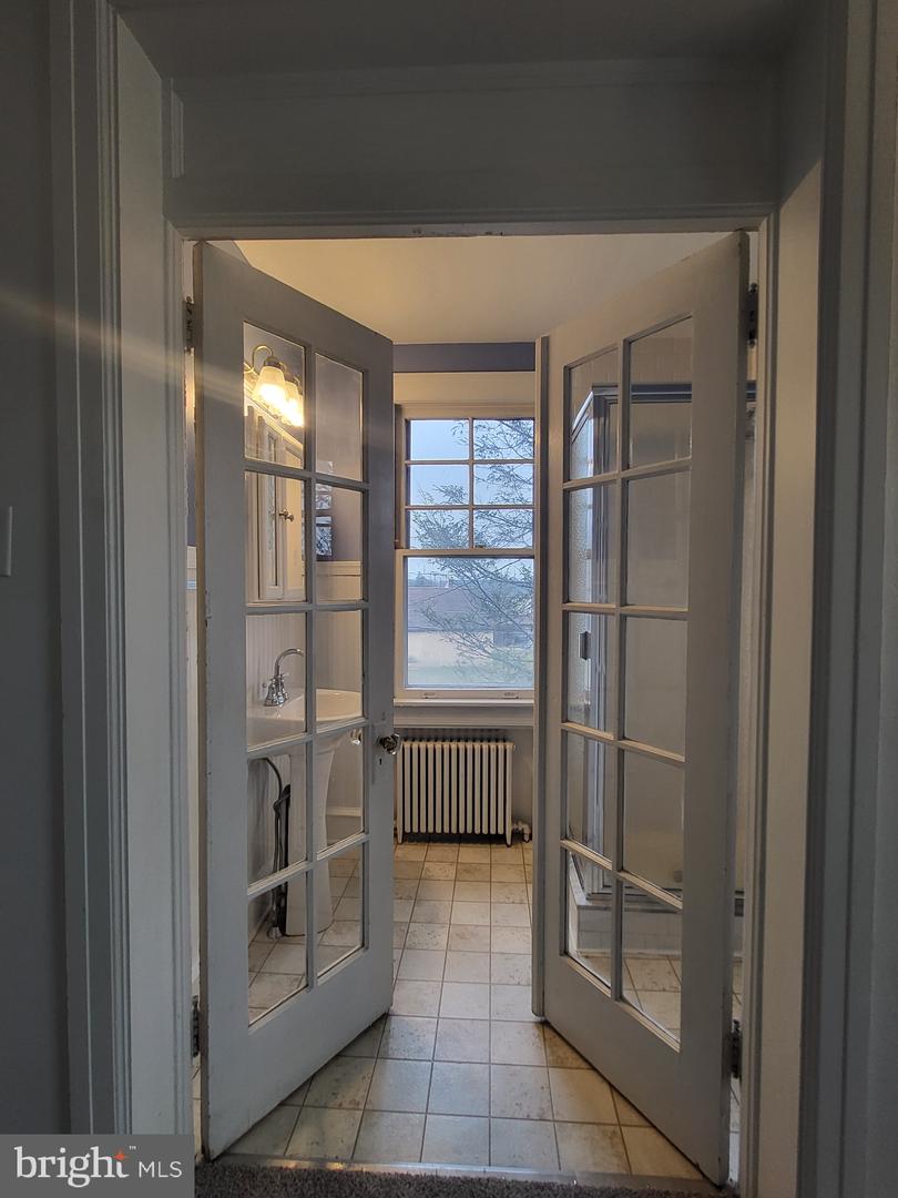 15 Tenby Rd #2nd Floor Property Photo 10